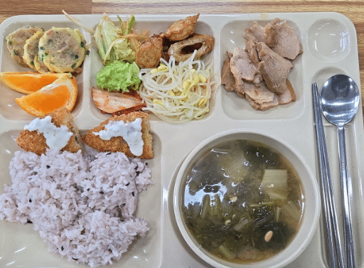 광명 더쉐프한식뷔페 8,000원